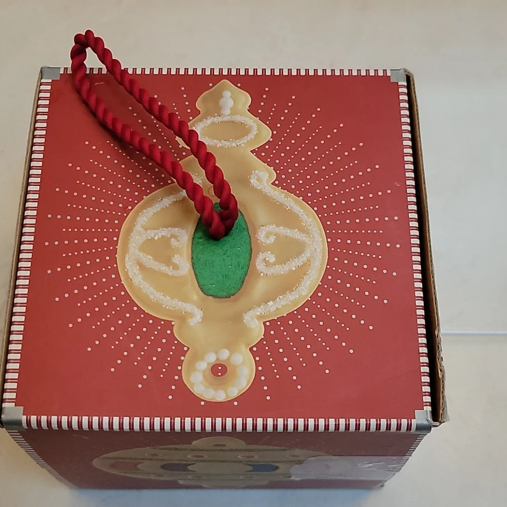 Williams-Sonoma Stain Glass Cookie Cutters NIB